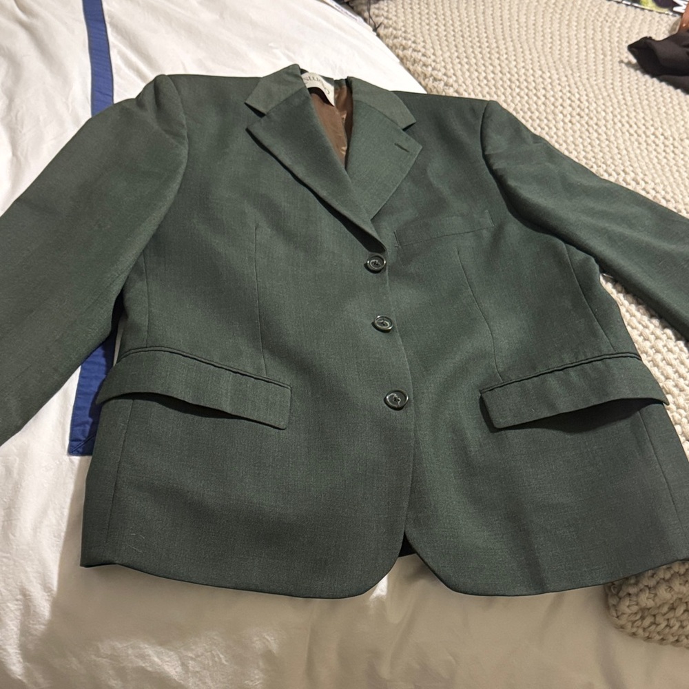 Havre Studio Button Back Blazer